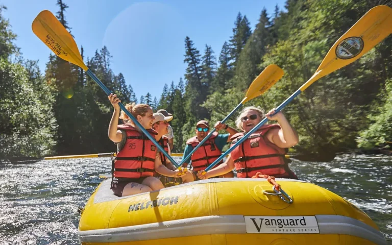 Helfrich McKEnzie Rafting 768x480